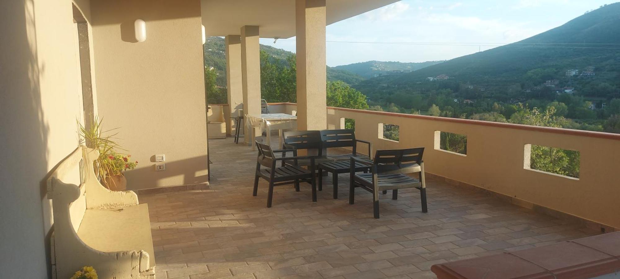 B&B Binario Nove E Tre Quarti Agropoli Exteriör bild